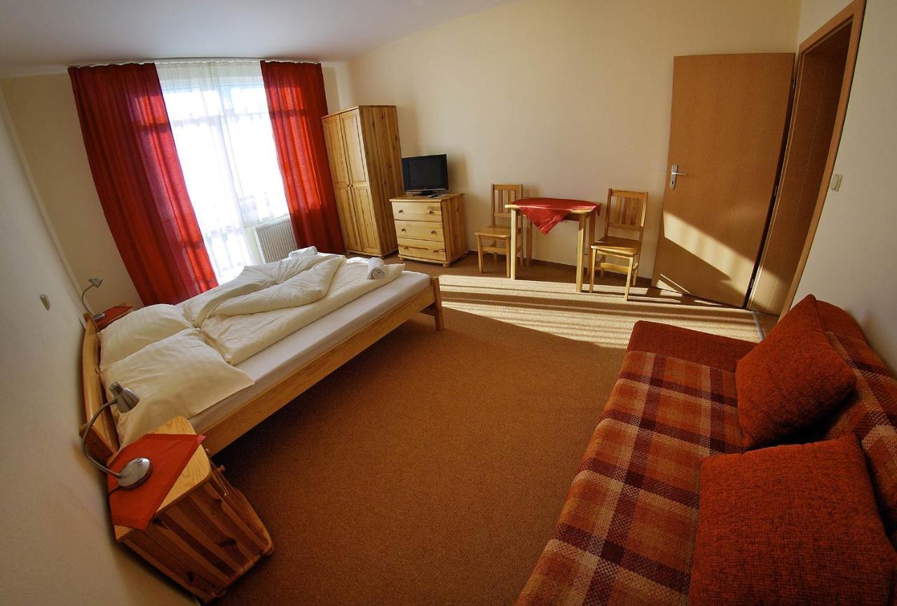 Privat Galfy Hotel Vysoke Tatry Exterior photo